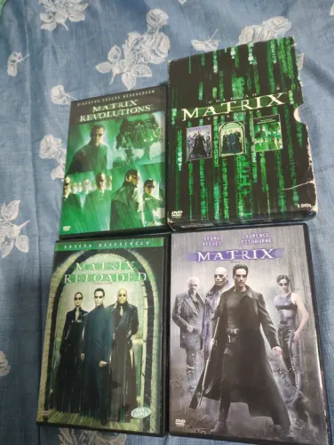 Dvds trilogia Matrix (1º ao 3º filme)
