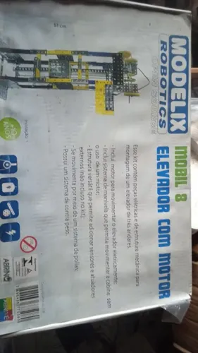 Brinquedo Educacional - Elevador cMotor. LEGOS LOTE QUEIMA ESTOQUE HJ