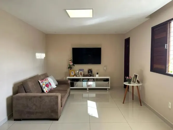 Casa em Barro Vermelho - Natal/RN