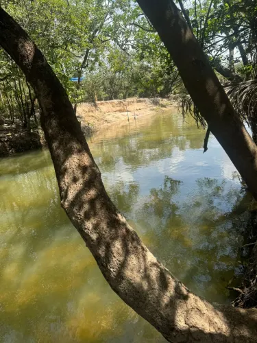 sitio com banho no Agua Boa