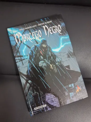 O Morcego Negro - Editora Mythos