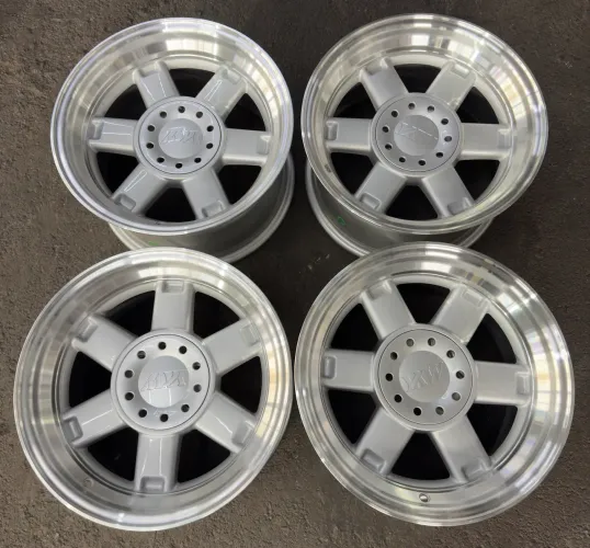 Rodas exclusiva aro 15 tala 8.5 furacão 4x100