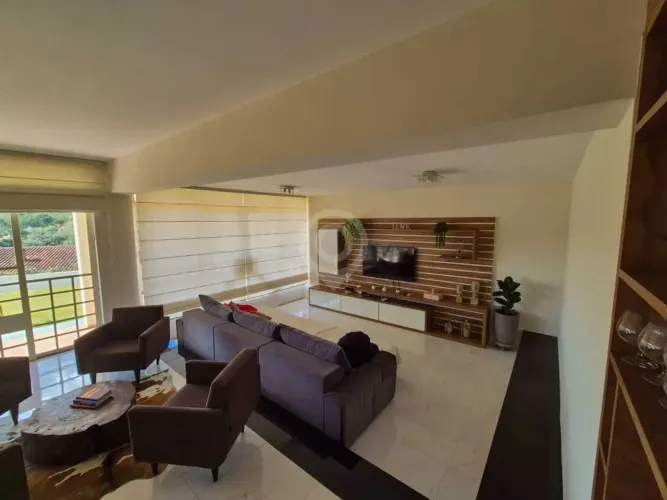 Casa em Condomínio : / Residencial / Parque da Fazenda