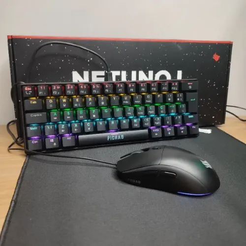 Kit Gamer 3x1 Teclado Mecânico + Mouse Gamer + Mousepad Pichau Netuno Rainbow