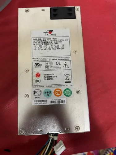 Fonte para servidor modelo P1U 6200P - RHS