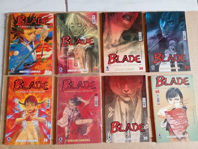 Mangás super preservados. Edições raras, ..7 reais.