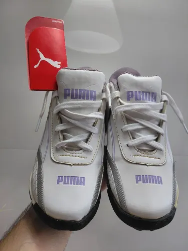 Chuteira Puma Vintage ano 2007 - Sem uso - Impecável 