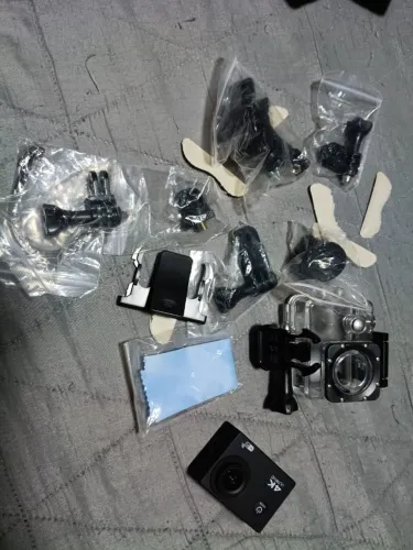 Vendo câmera gool pro nova completa 