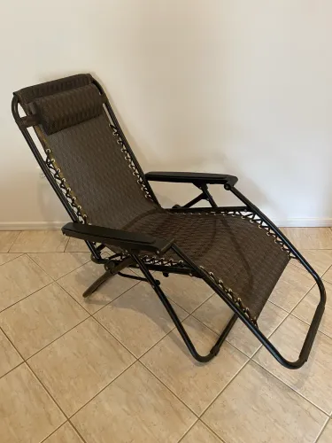 Cadeira Reclinável para Piscina, Jardim e Praia - 21 Posições