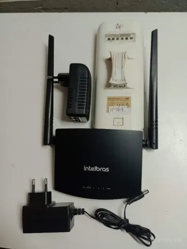 Kit 1 Ubiquiti Nanostation M5 Loco XW + 1 PoE 24v + 1 Roteador Intelbras RF301k