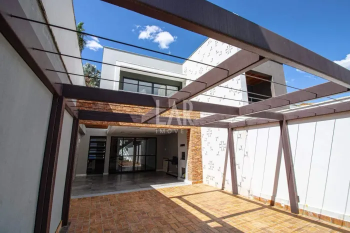 Casa em Condomínio à venda, 4 quartos, 1 suíte, 2 vagas, Planalto - Belo Horizonte/MG
