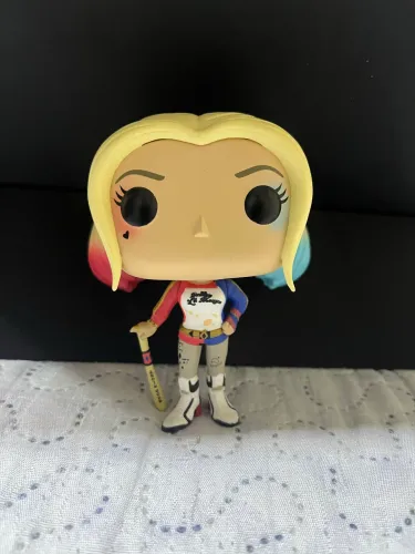 FUNKO POP ARLEQUINA
