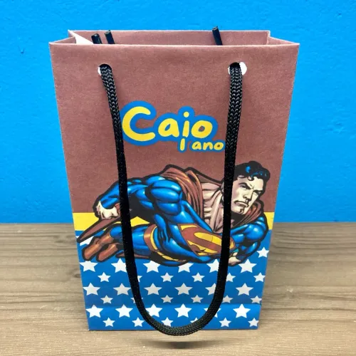 Sacola de presente personalizada
