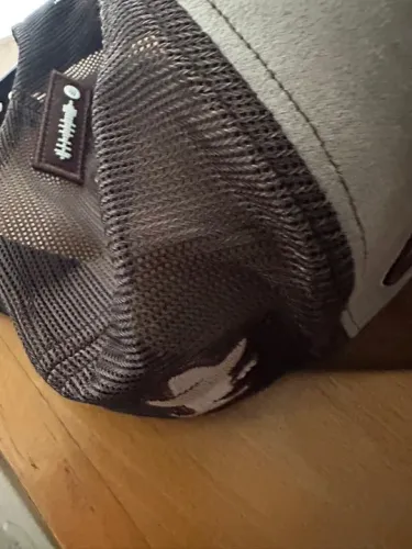 Boné de  Trucker LEIA O ANÚNCIO 
