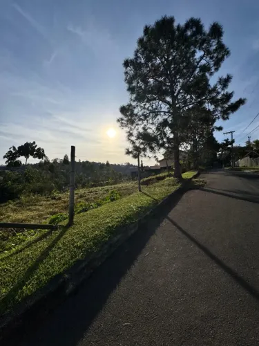 2 terrenos com 900m2 no Bairro Parque Jardim da Serra
