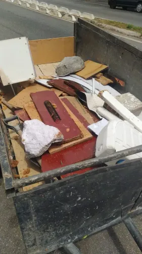 Tiramos seus entulhos.