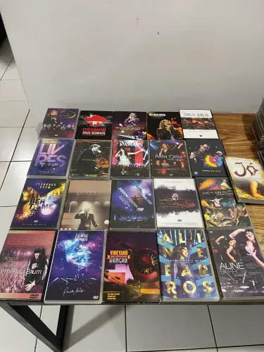 CDS e DVDs gospel