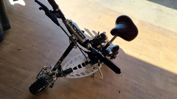 Troco por PS5 - Patinete Motork 50cc