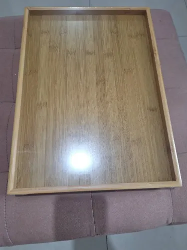 BANDEJA DE CAMA COM PÉS DOBRÁVEIS