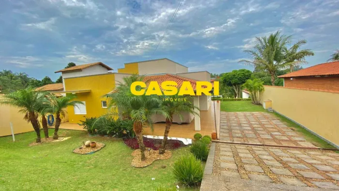 Chácara com 5 Dormitórios à Venda no Condomínio Vitassay Boituva/SP, 1.873 m²