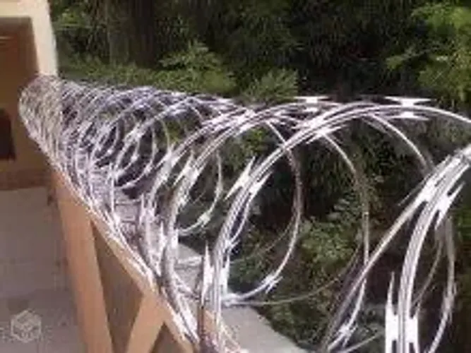 Concertina Galvanizada (SÓ ESTA SEMANA) Promoção enquanto durar o estoque.