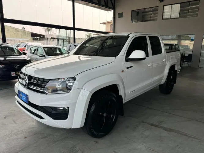 AMAROK Confort 2.0 TDI 4X4 Automática 2020