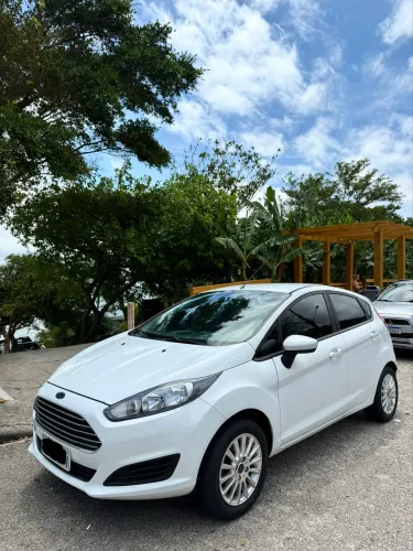 Ford Fiesta 1.5 16V Flex Mec. 5P 2014