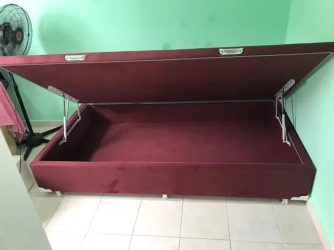 Base de Cama Baú Solteiro Vermelho N4