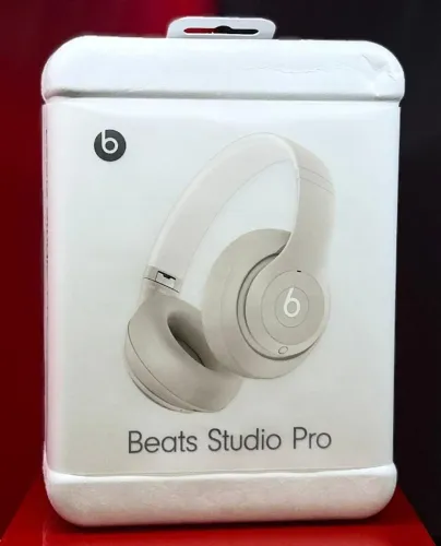 Beats Studio Pro - Sandstone - MQTR3LL/A - Produto Novo com Garantia 