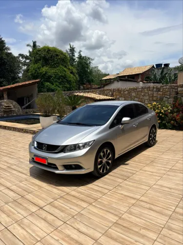 Honda Civic Sedan LXR 2.0 Flexone 16V Aut. 4P 2016