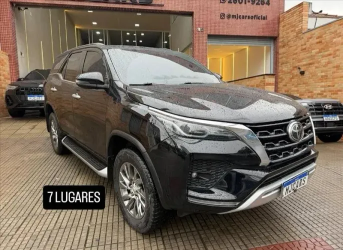 Toyota Hilux SW4 SRX 4X4 2.8 TDI 16V Dies. Aut. 2021