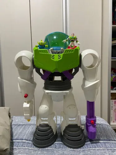 Robô buzz Lightyear