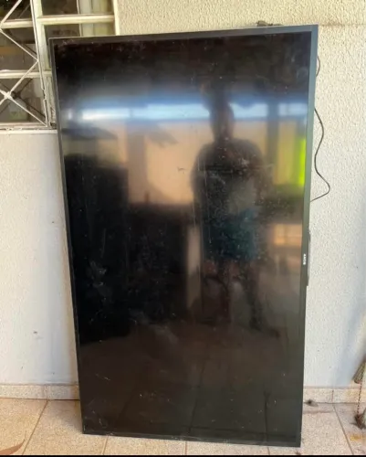 TV SONY 70? PARA RETIRADA DE PEÇAS