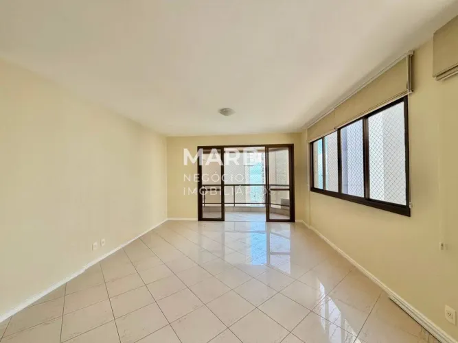 Apartamento com 3 dormitórios à venda, 121 m² por R$ 1.750.000,00 - Agronômica - Florianóp