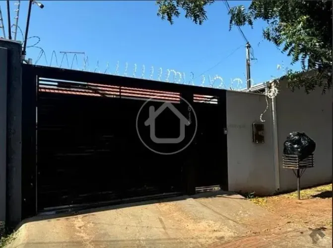 CASA COM PISCINA E ÁREA GOURMET CLIMATIZADA