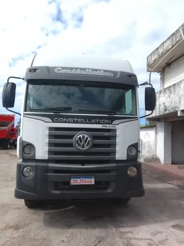 CAÇAMBA VW 30330 ANO 2018 BItruck 8X2 Conservada