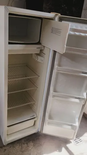 Geladeira Consul Slim Degeloseco 110vts(Entrego sem taxa)