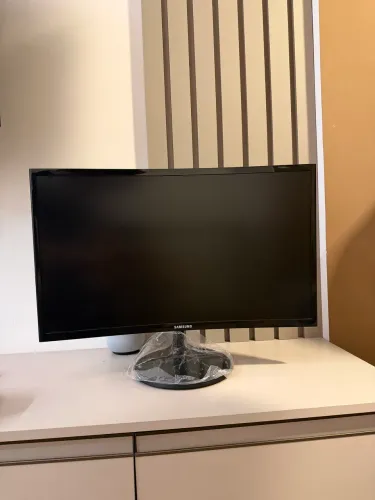 Monitor Samsung Curvo 24F390FHL