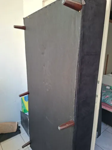 Vendo 2 base cama de Solteiro 