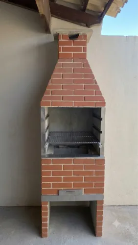 Churrasqueira em tijolo aparente 