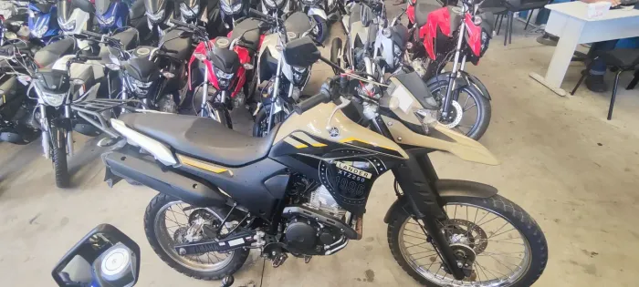 YAMAHA XTZ LANDER 250 BEGE 2024 Shalon veículos Cariacica