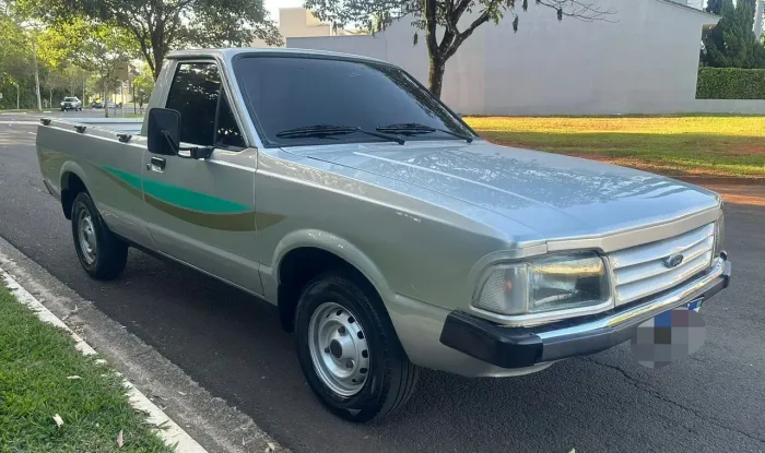 Ford Pampa L 1.6 (álcool) 1995