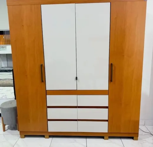 Roupeiro guarda roupas império com espelho