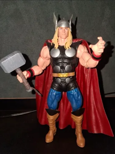 Thor 80 anos - Marvel Legends