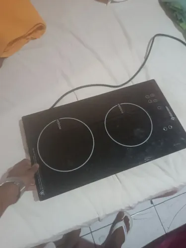 Vendo um fogão digital elétrico