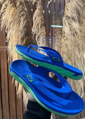 Chinelo Oakley