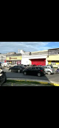 Alugo dois Prédios na Rua Amaro Bezerra Derby Desocupados