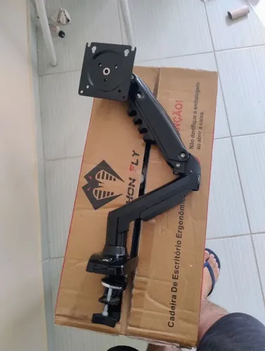 Braço Articulado Monitor Elg