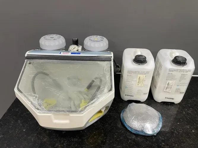 Equipamentos e produtos para laboratório de Prótese Dentária