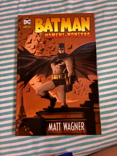 Batman E Os Homens-Monstro Matt Wagner Panini Capa Dura Seminova